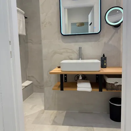Apartament Maradiva