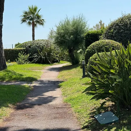 Maradiva Villeneuve-Loubet