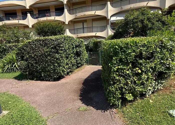 Maradiva Apartment